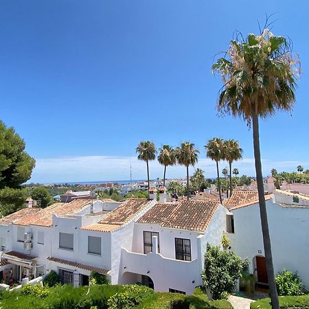 Townhouse W/Sea View & Garden Villa Estepona Exterior photo