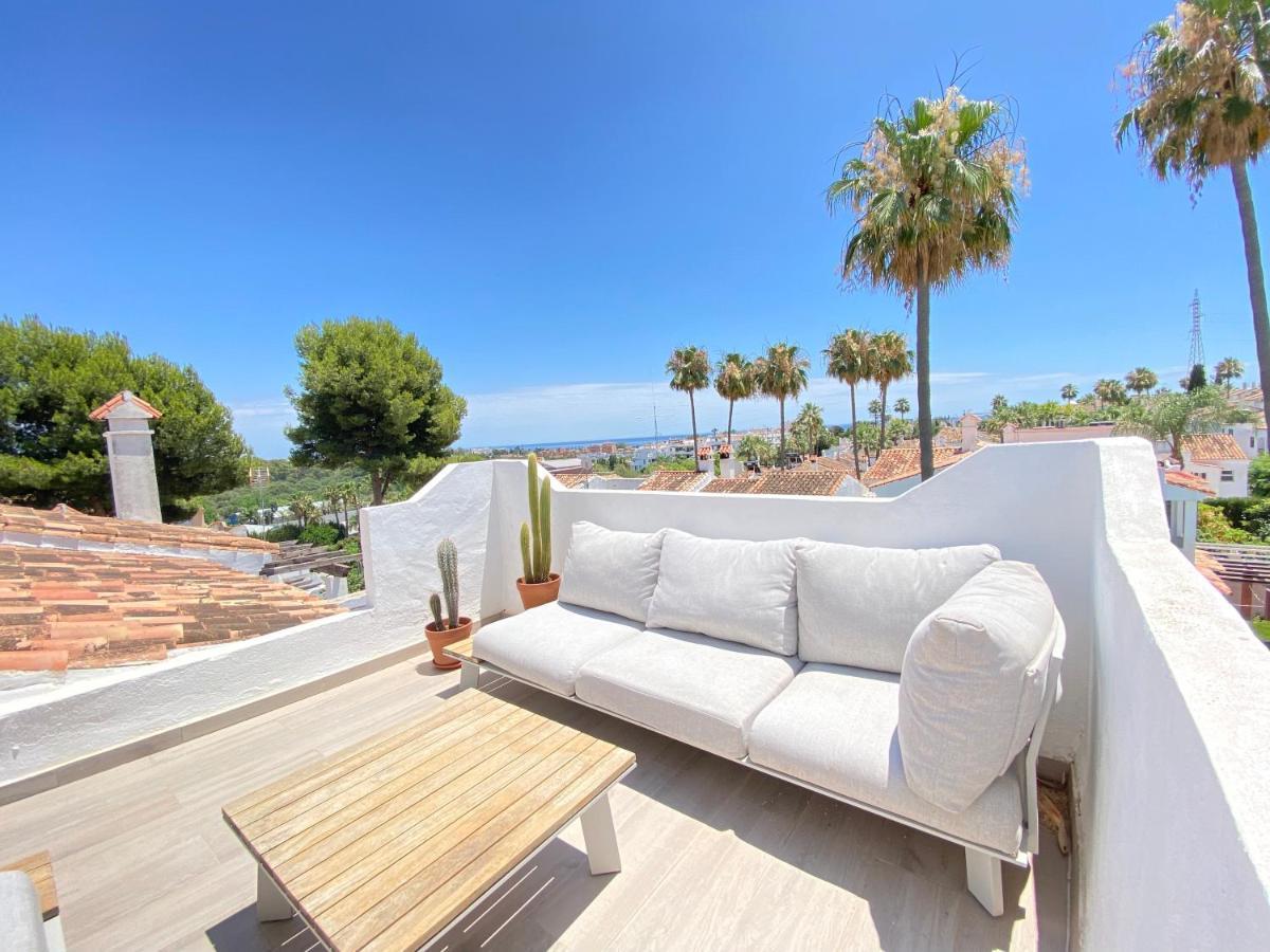 Townhouse W/Sea View & Garden Villa Estepona Exterior photo